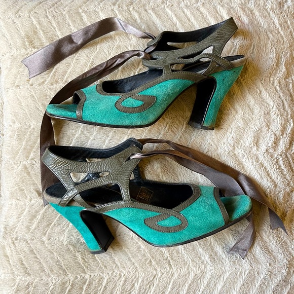 John Fluevog Shoes - Used John Fluevog Turquoise Suede Miracle Heels